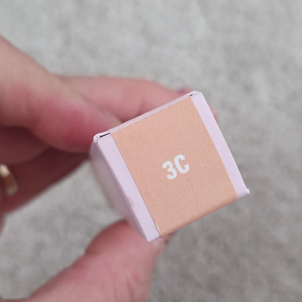 NIB Kylie Power Plush Concealer 3C